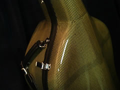 Toyo Gakki Carbon Fibre Cello Case weight 3.5kg, lightest in the world!